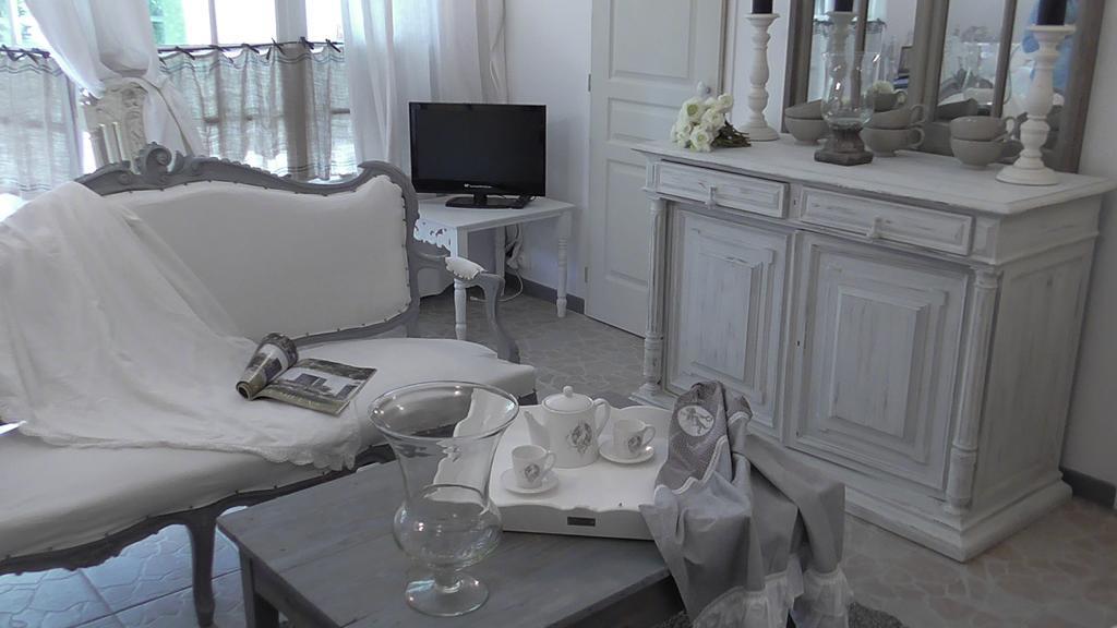 Cottage "Le Bleu D'Orage" Domaine De 7Ha Au Calme Vimoutiers Room photo